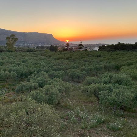 Casale Belvedere Vista Mare Вальдериче Экстерьер фото