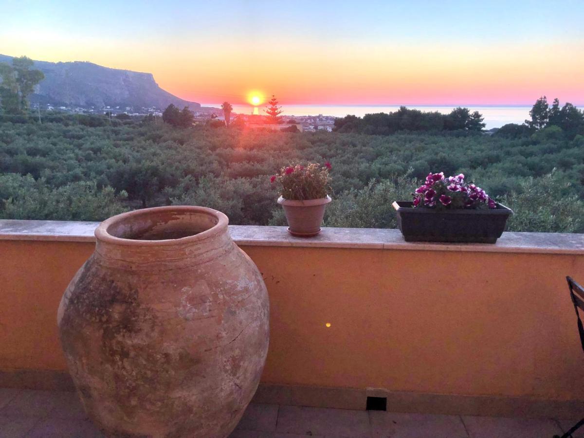 Casale Belvedere Vista Mare Вальдериче Экстерьер фото