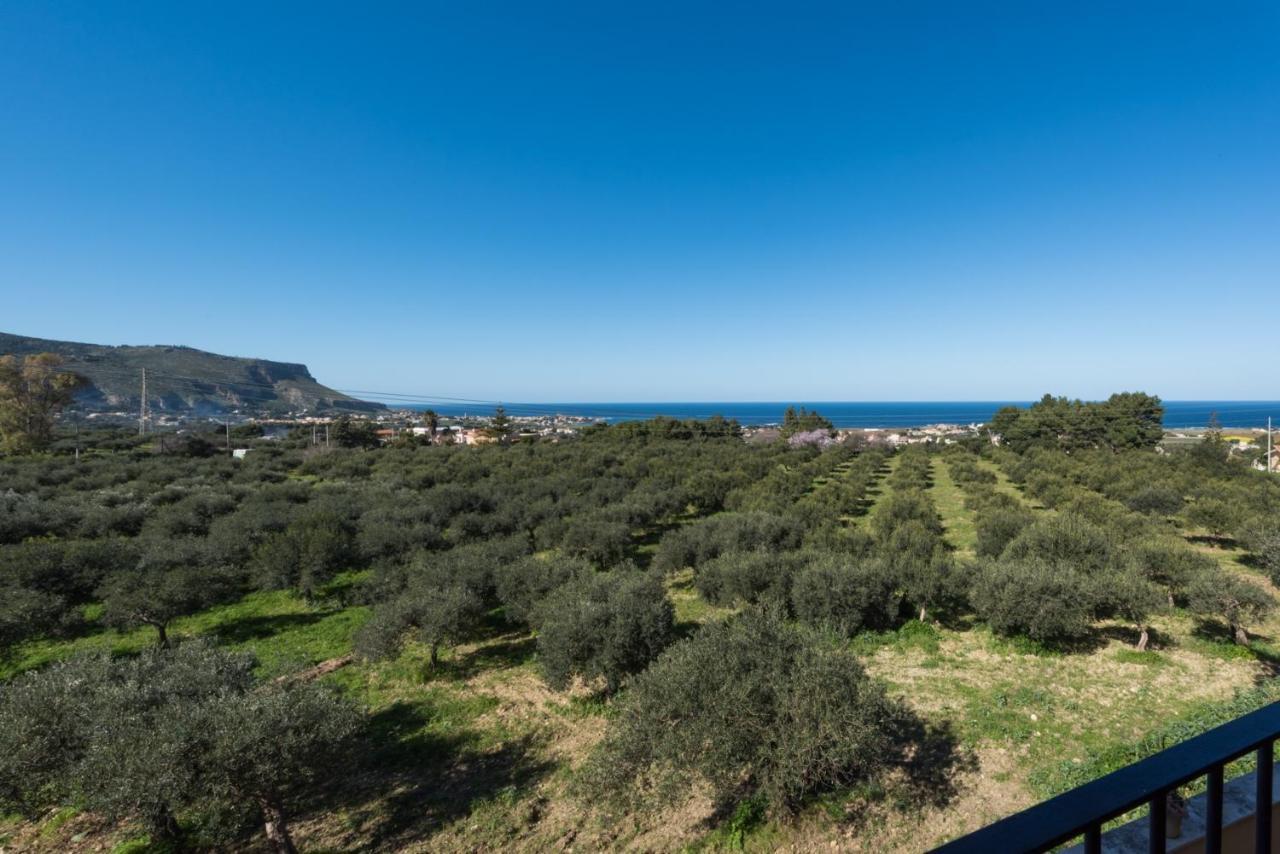 Casale Belvedere Vista Mare Вальдериче Экстерьер фото